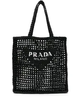 Prada: Чёрная сумка-шоппер 