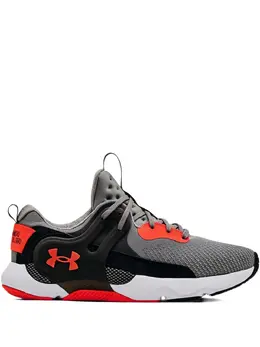 Under Armour: Кроссовки 