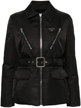 Prada: Чёрная куртка 