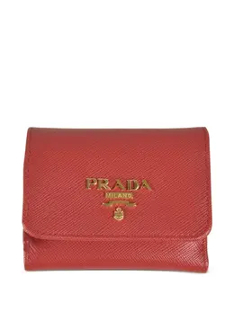 Prada: Красный кошелёк 