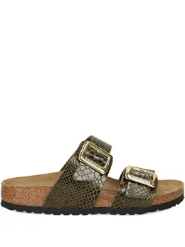 Birkenstock: Зелёные сандалии 