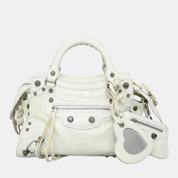 Balenciaga: Белая сумка 