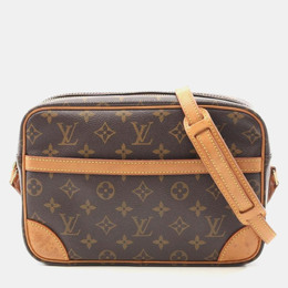 Louis Vuitton: Коричневая сумка через плечо 