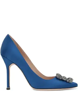 Manolo Blahnik: Голубые туфли  Hangisi