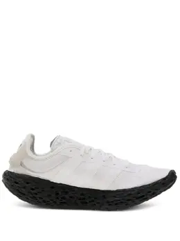 adidas: Белые кроссовки 