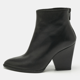 Stuart Weitzman: Чёрные ботинки 