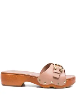 Chloé: Розовые сандалии 