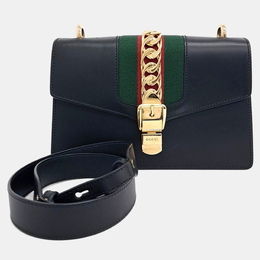 Gucci: Чёрная сумка  Sylvie