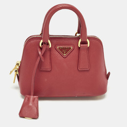 Prada: Красная сумка 