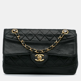 Chanel: Чёрная сумка 