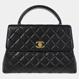 Chanel: Чёрная сумка на руку 