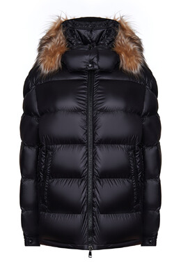 Moncler: Чёрная куртка 