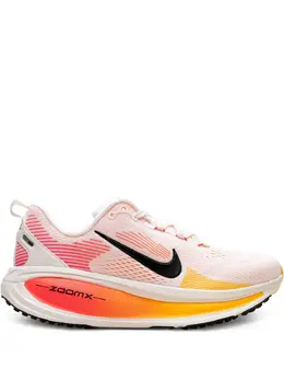 Nike: Яркие кроссовки 