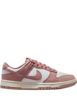 Nike: Розовые кроссовки  Dunk Low