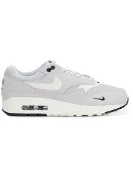 Nike: Светлые кроссовки  Air Max 1