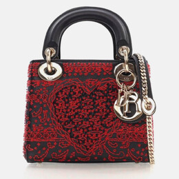 Dior: Яркая сумка 