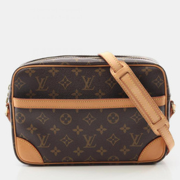 Louis Vuitton: Коричневая сумка 