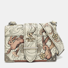 Prada: Белая сумка 