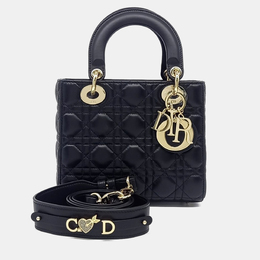 Dior: Чёрная сумка 