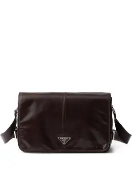 Prada: Тёмная сумка 