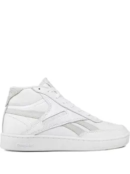 Reebok: Белые кроссовки  Club C