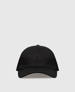 Moncler: Чёрная кепка 