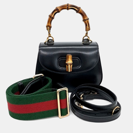 Gucci: Светлая сумка на руку 