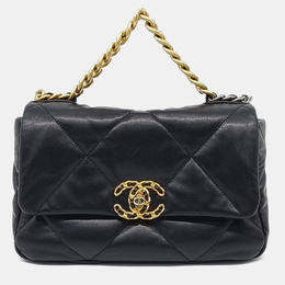 Chanel: Чёрная сумка 