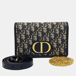 Dior: Голубая сумка 