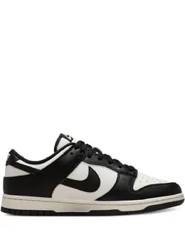 Nike: Белые кроссовки  Dunk Low SE