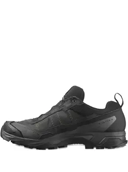 Salomon: Чёрные кроссовки 