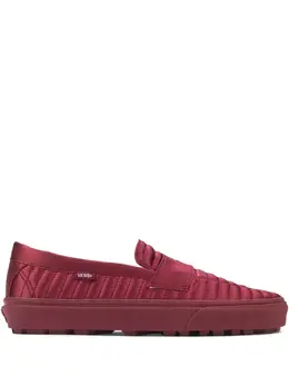 Vans: Тёмные туфли 