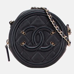 Chanel: Чёрный клатч 
