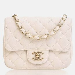 Chanel: Белая сумка 