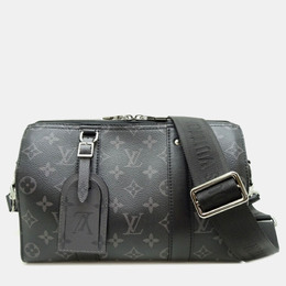 Louis Vuitton: Чёрная сумка  Keepall