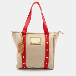 Louis Vuitton: Бежевая сумка 