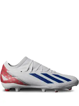 adidas: Белые кроссовки 