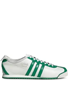 adidas: Белые кроссовки 