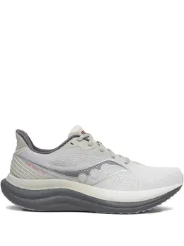 Saucony: Кроссовки 