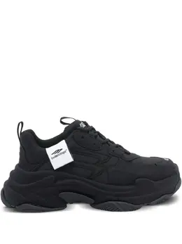 Balenciaga: Чёрные кроссовки  Triple S