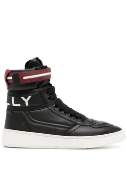 Bally: Чёрные ботинки 