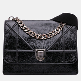 Dior: Чёрная сумка 