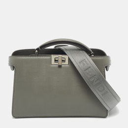 Fendi: Сумка  Peekaboo ISeeU