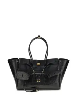 Balenciaga: Чёрная сумка 