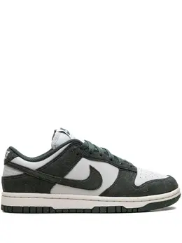 Nike: Тёмные кроссовки  Dunk Low Next Nature