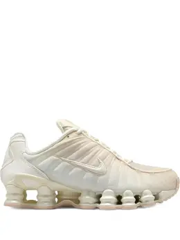 Nike: Белые кроссовки  Shox TL