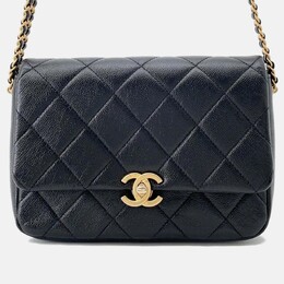 Chanel: Чёрная сумка 