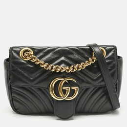 Gucci: Чёрная сумка  GG Marmont