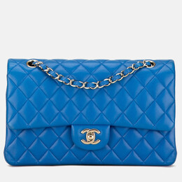 Chanel: Голубая сумка 