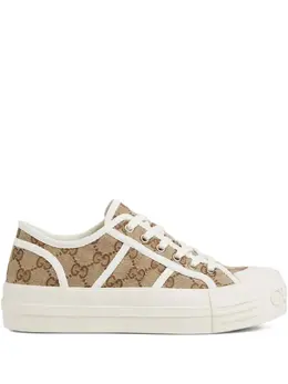 Gucci: Бежевые кроссовки  GG